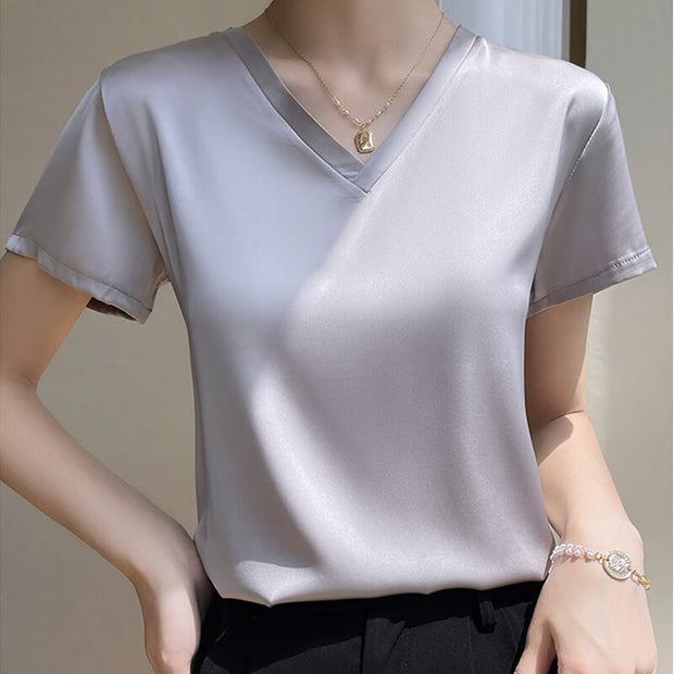 🌸49% OFF🌸Women's Breathable Silk V-Neck T-Shirt