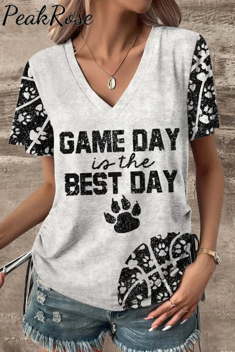 Game Day Is The Best & Pets Paw Basketball Pattern V-Neck T-Shirt T-Shirt