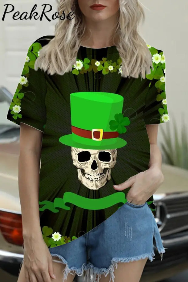 Green Hat Pirate Drinking Beer Skeleton Four Leaf Clover Round Neck T-Shirt