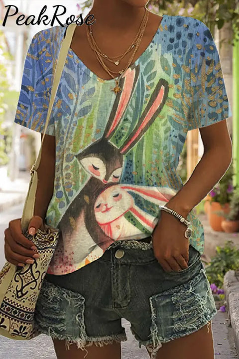 Happy Easter Day Bunnies Floral Printed V-Neck T-Shirt T-Shirt