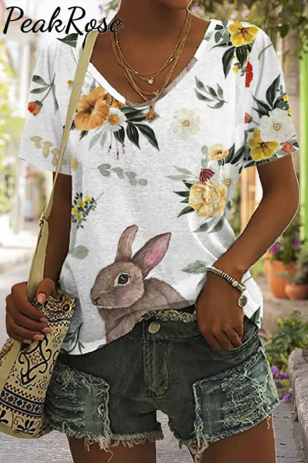 Happy Easter Day Floral Rabbits V Neck T-Shirt T-Shirt