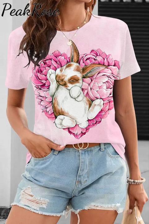 Heart-Shaped Rose Bouquet Of Bunnies Taking A Nap Round Neck T-Shirt T-Shirt