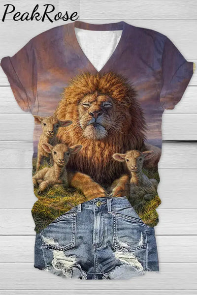 Lion Lamb Print V Neck T-Shirt T-Shirt