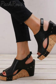 Platform Wedge Peep-Toe Sandals Black / 35