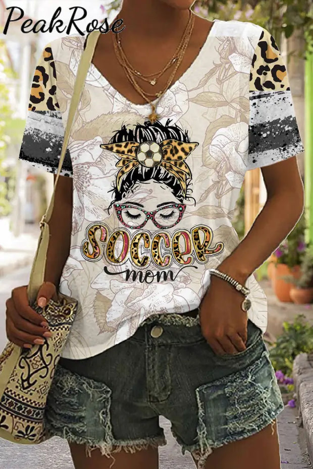 Soccer Mom Fashion Girl Head Portrait Leopard Print Black & White Ink Painting V-Neck T-Shirt