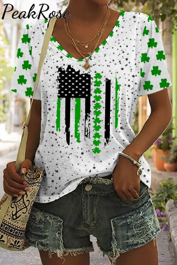 Textured Spotted Lucky Clover Striped Flag V Neck T-Shirt