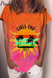 Vacation 2023 Palm Tree Summer Family Besties Holiday Girl Trip Plaid T-Shirt