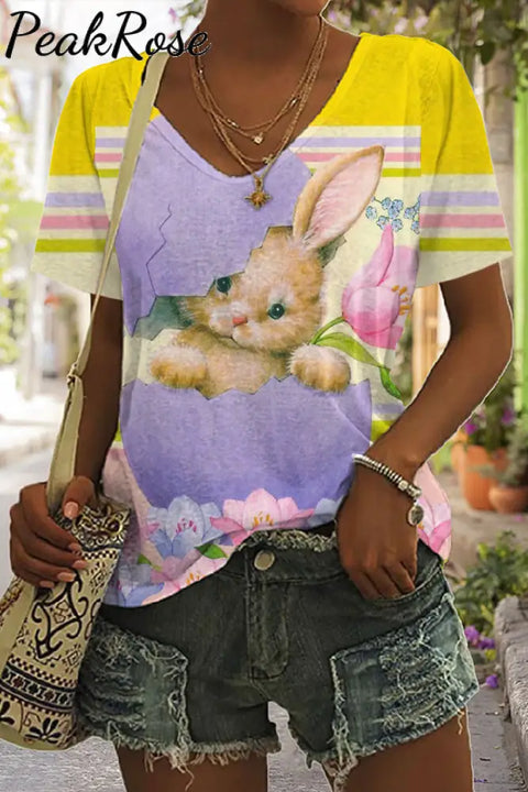 Vintage Cute Easter Bunny With Broken Egg Printed V-Neck T-Shirt T-Shirt