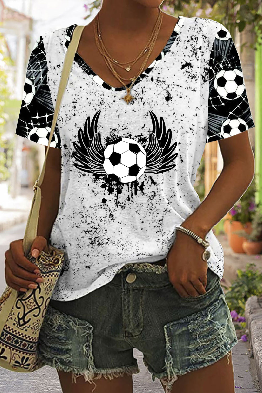 Soccer Wings Print Tie-Dye V Neck T-shirt