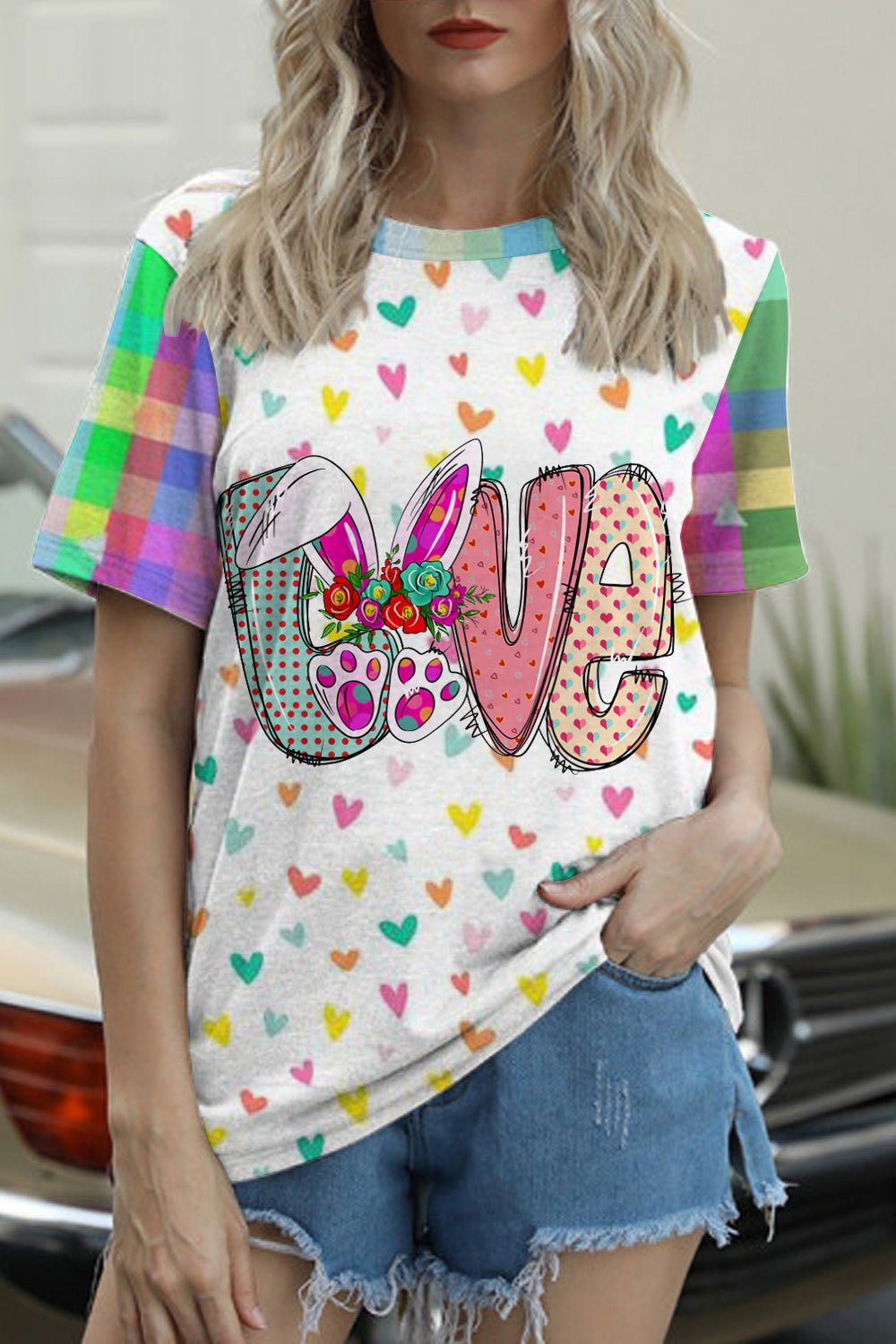 Happy Easter Day Love Bunnies Plaid Round Neck T-shirt
