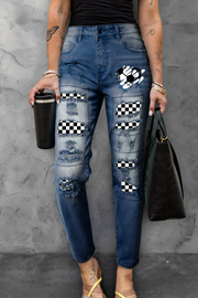 Checkerboard Graphic & Soccer Pattern Ripped Denim Jeans