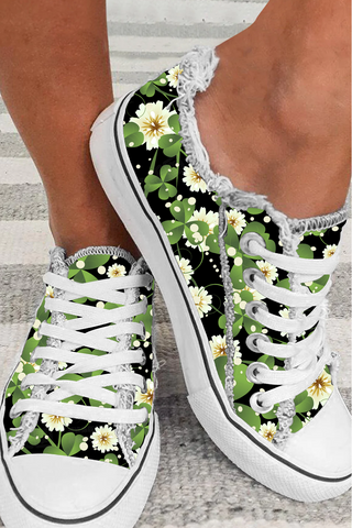 Green Daisy and Shamrock Casual Lace Up Canvas Shoes Sneakers
