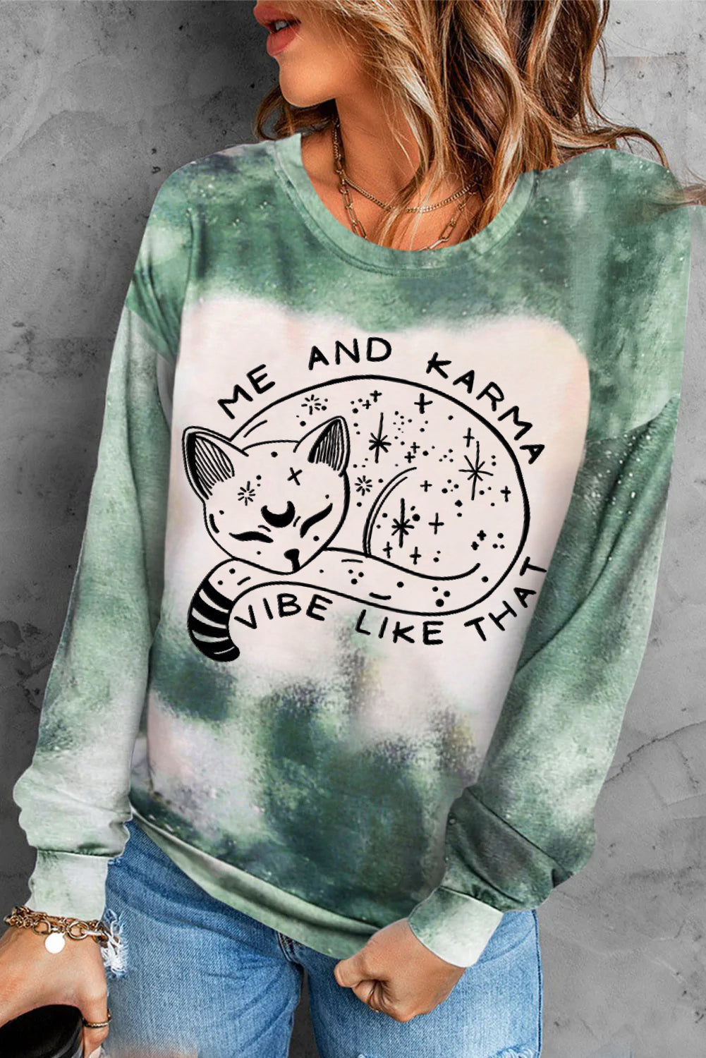 Karma ist ein Katzen-Krawatten-Sweatshirt
