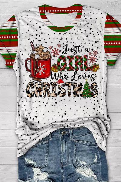 Nur ein Mädchen, das Weihnachtst-shirt liebt