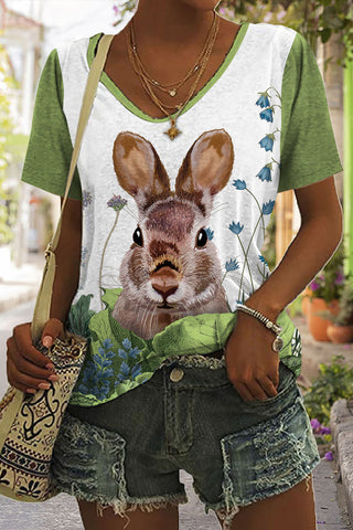Cute Easter Bunny In The Green Plants Printed V Neck Short Sleeve T-shirt