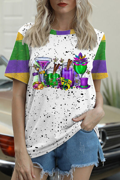 Mardi Gras Wine Glasses With Fleur De Lis Clown Mask  Polka Dots Print Round Neck Short Sleeve T-shirt