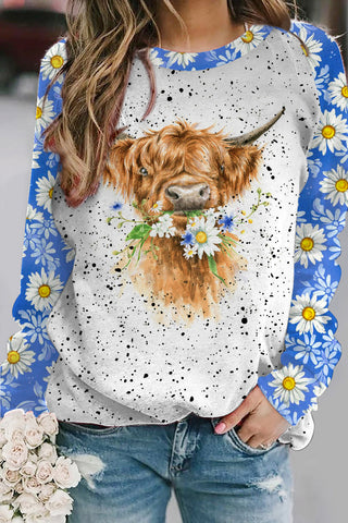 Daisy Floral Highland Cow Spring Print Sweatshirt