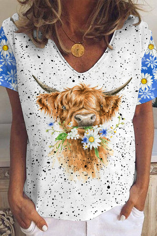 Daisy Floral Highland Cow Spring Print V Neck T-shirt
