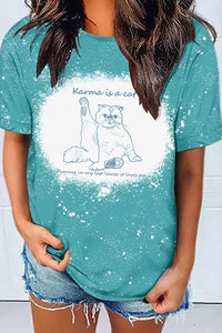 Karma ist ein Katzen-Krawatten-T - Shirt