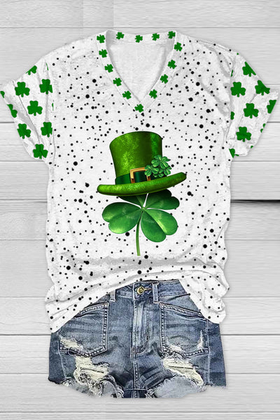 Textured Spotted Lucky Clover Four Leaf Clover Green Hat V Neck T-shirt