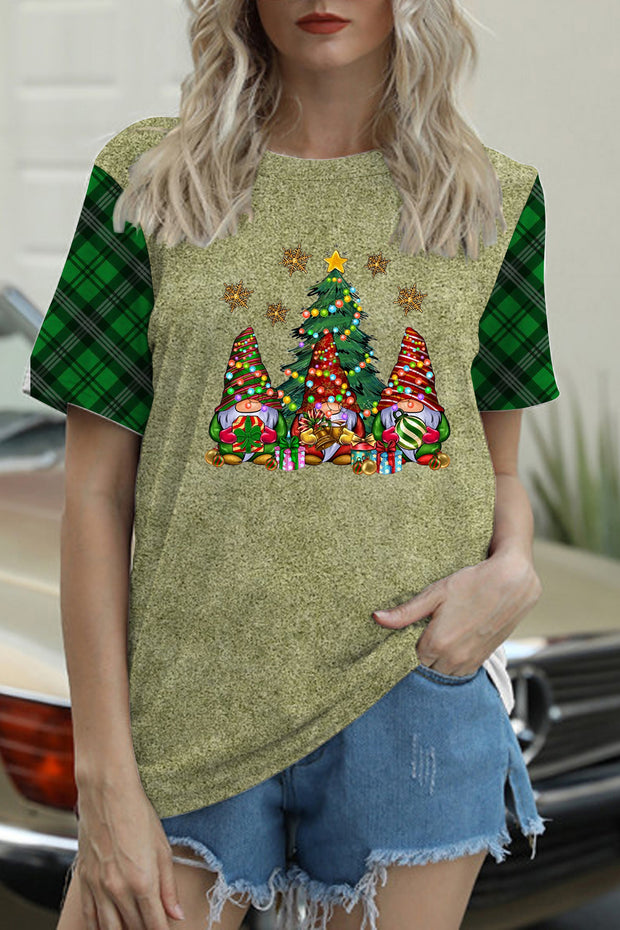 Christmas Lanterns Gnome Green Plaid T-shirt