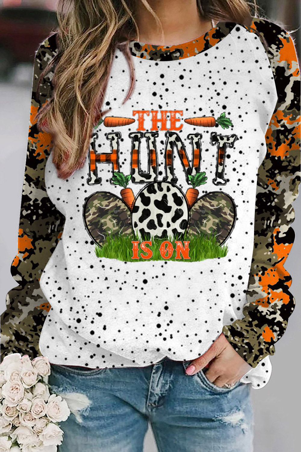 Casual The Hunt Is On Happy Easter ArmyGreen Carrot Eggs Printed Sweatshirt