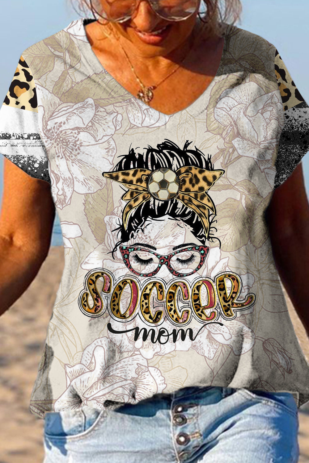 SOCCER Mom Fashion Girl Head Portrait Leopard Print Black & White Ink V Neck T-shirt