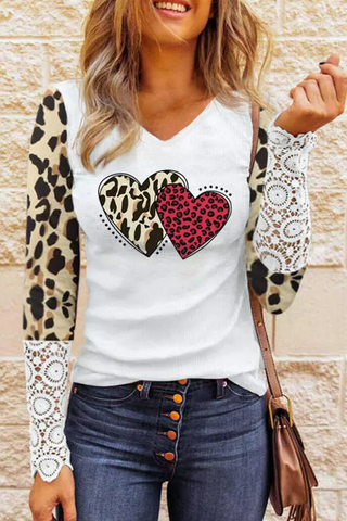 Leopard Heart Lace Splicing Round Neck Sweatshirt