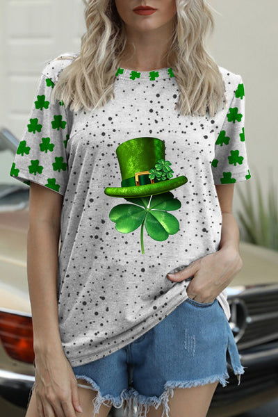 Textured Spotted Lucky Clover Four Leaf Clover Green Hat Round Neck T-shirt